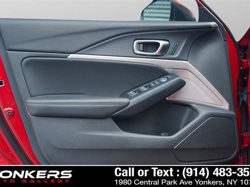 Used 2023 Acura Integra image 46