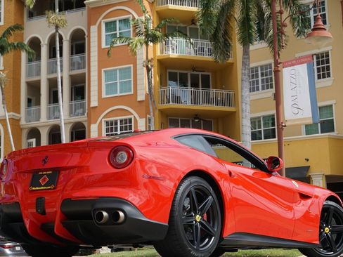 Used 2016 Ferrari F12 Berlinetta image 55