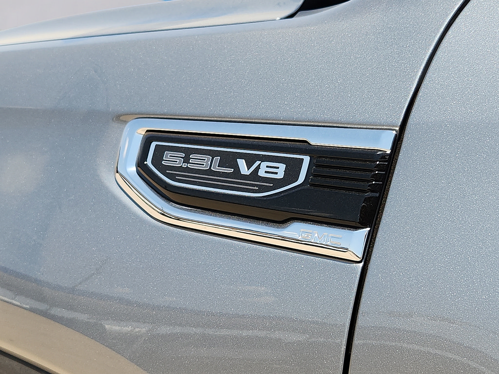 New 2026 GMC Sierra 1500 SLE RWD image 10