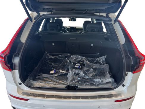 New 2026 Volvo XC60 T8 Polestar w/ Protection Package Premier image 5