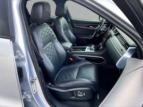 Used 2022 Jaguar F-PACE S AWD/4WD image 9