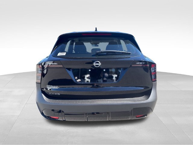 New 2027 Nissan Kicks S FWD image 4