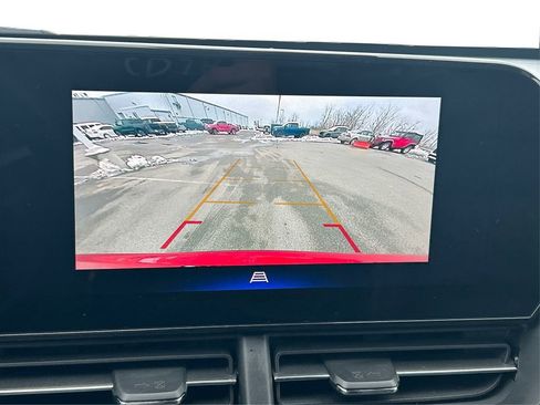 Used 2024 Chevrolet Trax ACTIV image 28