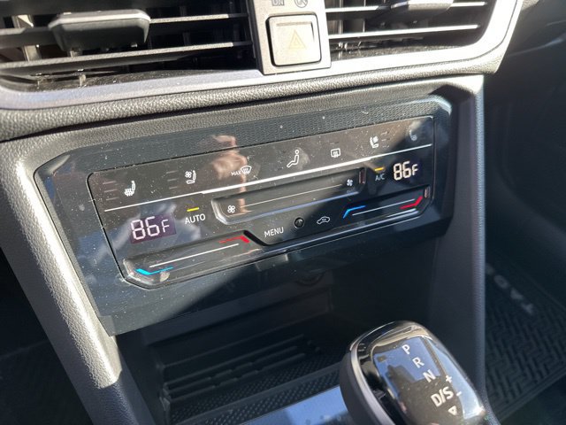 New 2026 Volkswagen Taos SEL AWD/4WD image 19