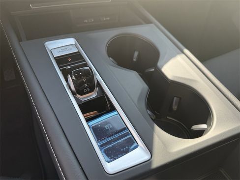 New 2026 Volkswagen Atlas SE image 20