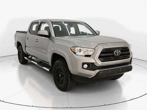 Used 2019 Toyota Tacoma SR5 image 3