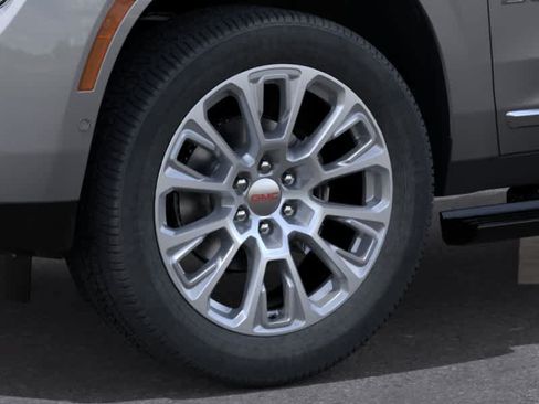 New 2026 GMC Yukon Denali RWD image 9