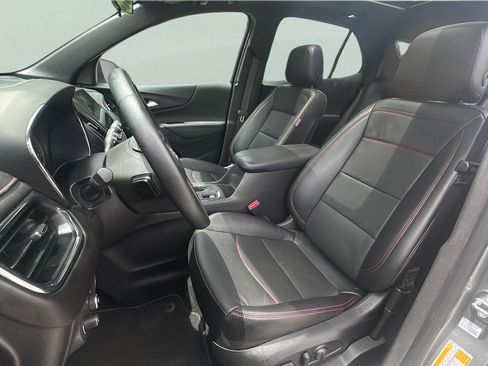 Used 2023 Chevrolet Equinox RS w/ RS Leather Package FWD image 15