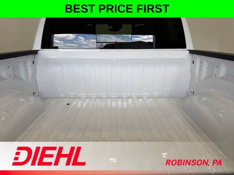 New 2026 RAM 1500 Warlock AWD/4WD image 10