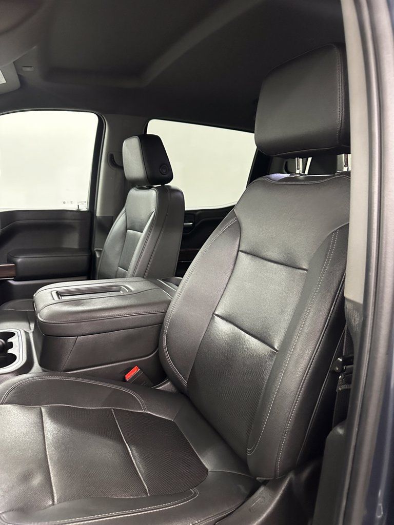 Used 2022 GMC Sierra 1500 SLT w/ SLT Premium Plus Package AWD/4WD image 12