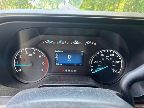 Used 2024 Ford F350 XLT w/ FX4 Off-Road Package AWD/4WD image 15