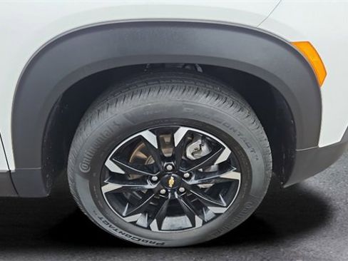 Used 2023 Chevrolet TrailBlazer LT w/ Convenience Package image 21
