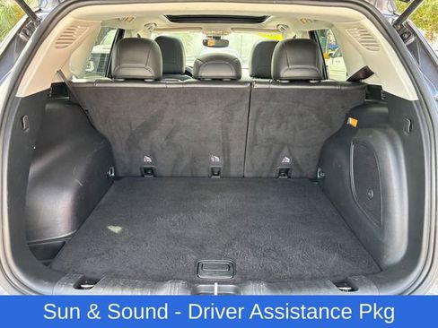 Used 2021 Jeep Compass Latitude w/ Sun and Sound Group image 10