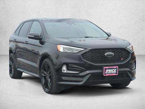 Used 2019 Ford Edge ST w/ Equipment Group 401A image 3