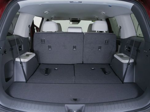 Used 2025 Hyundai Santa Fe SEL image 33