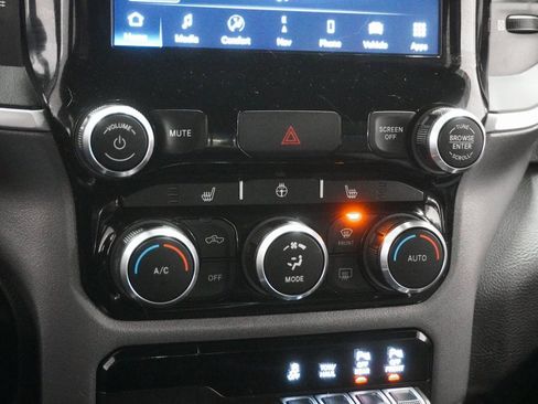 Certified 2022 RAM 1500 Big Horn image 29