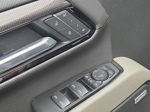 New 2026 Chevrolet Silverado 2500 ZR2 w/ LPO, Dark Essentials Package image 23