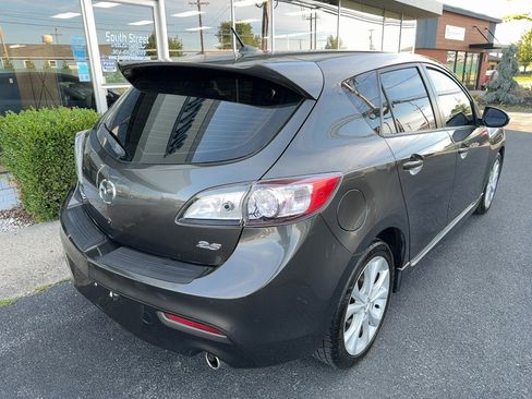 Used 2010 MAZDA MAZDA3 s Grand Touring FWD image 3