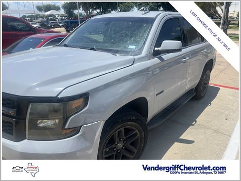 Used 2018 Chevrolet Tahoe 2WD w/ Remote Keyless Entry Package image 1