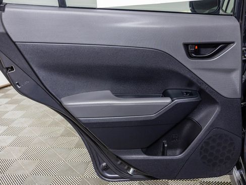 Used 2024 Subaru Crosstrek 2.0i Premium image 37