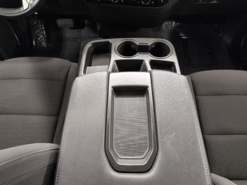 Used 2024 Chevrolet Silverado 1500 LT AWD/4WD image 16