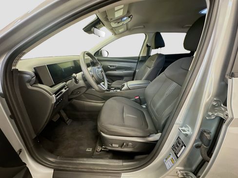 Used 2025 Hyundai Tucson SEL image 13