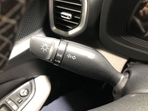 New 2026 Hyundai Venue SEL image 22