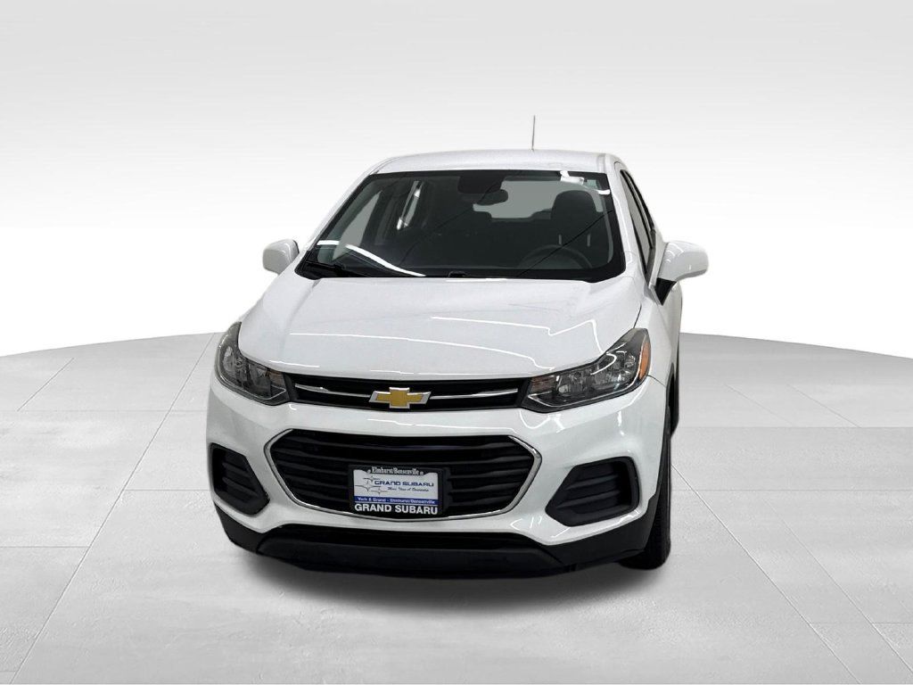 Used 2018 Chevrolet Trax LS FWD image 10