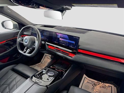 Used 2024 BMW i5 eDrive40i w/ M Sport Package image 30