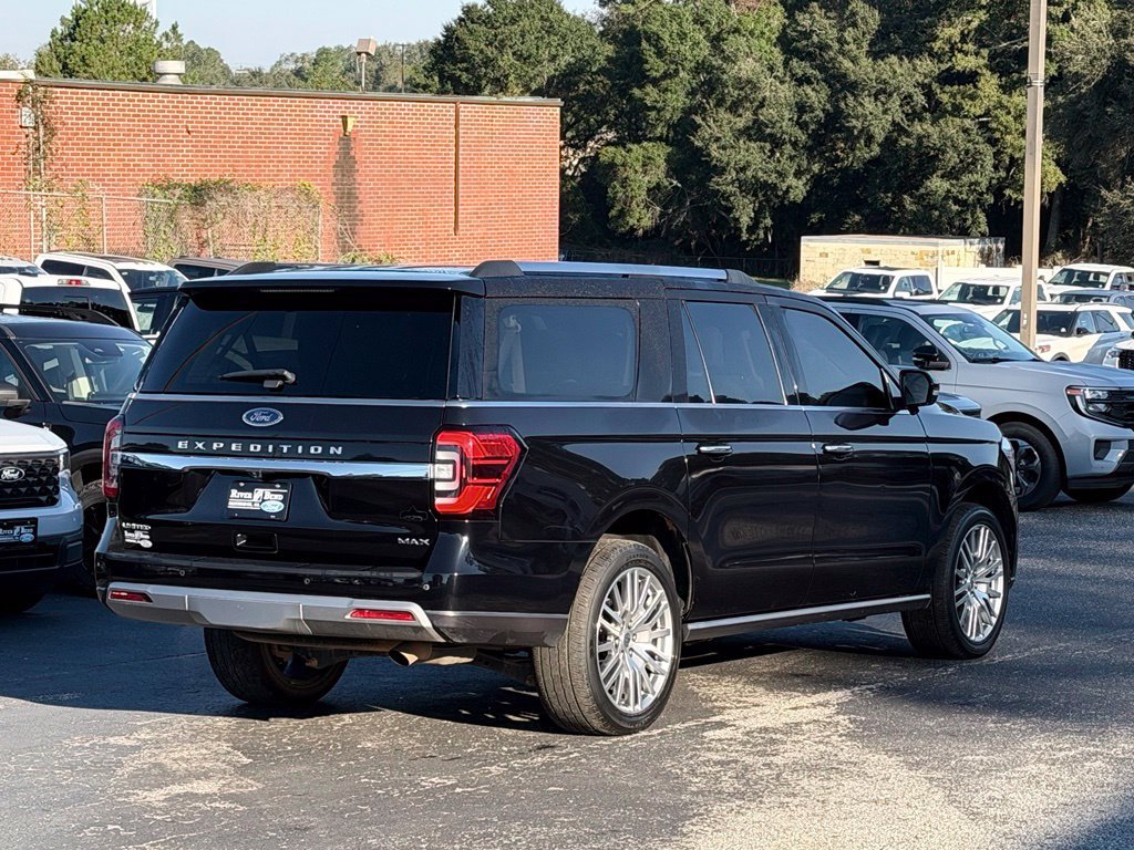 Used 2024 Ford Expedition Max Limited RWD image 6