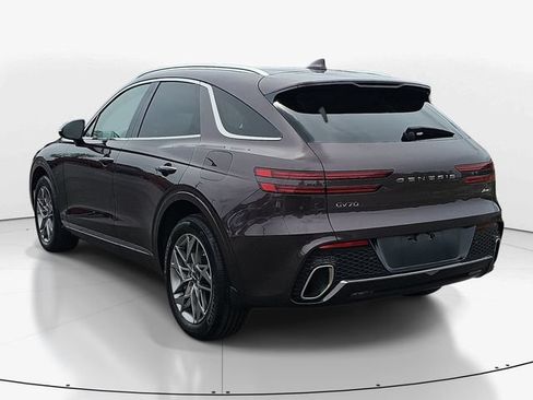 Used 2023 Genesis GV70 2.5T w/ Select Package AWD/4WD image 8