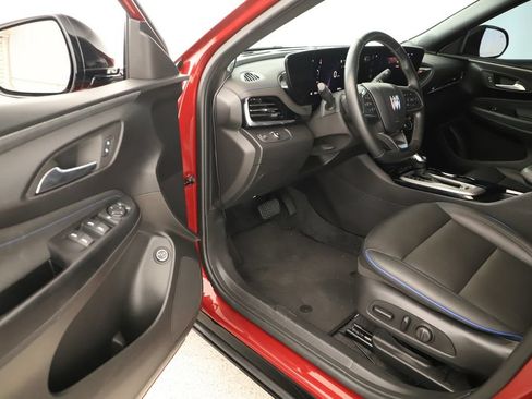 Used 2024 Buick Envista Sport Touring w/ Convenience I Package FWD image 14