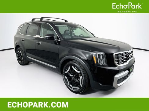 Used 2025 Kia Telluride S AWD/4WD image 1