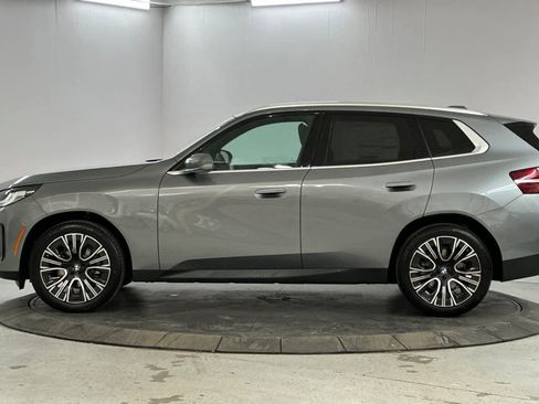 Used 2025 BMW X3 xDrive30i w/ Convenience Package image 5