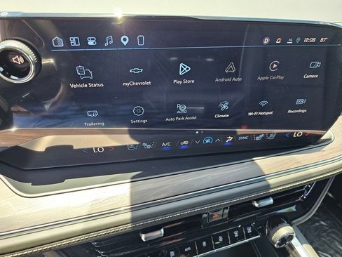 New 2026 Chevrolet Suburban Premier AWD/4WD image 29