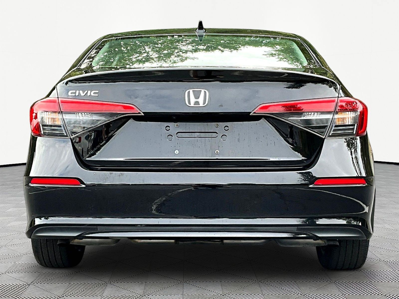 Used 2023 Honda Civic EX image 5