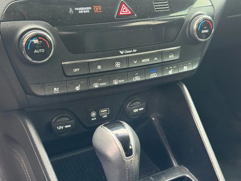 Used 2017 Hyundai Tucson Limited w/ Limited Ultimate Package 03 image 18