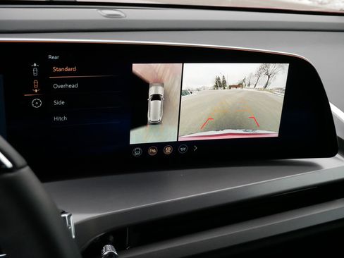 Certified 2026 Cadillac Vistiq Sport w/ LPO, Floor Liner Package image 28