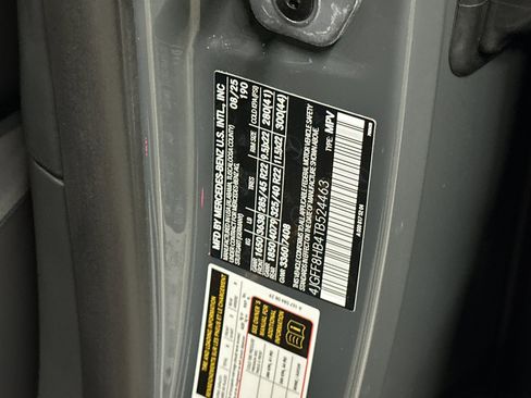 New 2026 Mercedes-Benz Maybach GLS 600 4MATIC image 17