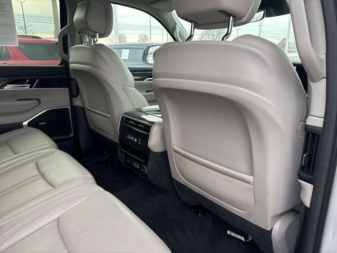 Used 2022 Jeep Wagoneer Series III image 19