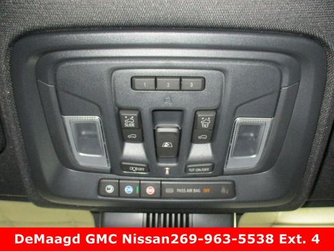 New 2026 GMC Sierra 1500 AT4 w/ AT4 Premium Package image 30