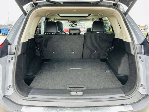 Used 2023 Nissan Rogue SL AWD/4WD image 29