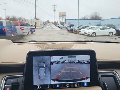 Used 2021 Chevrolet Suburban Premier w/ Premium Package