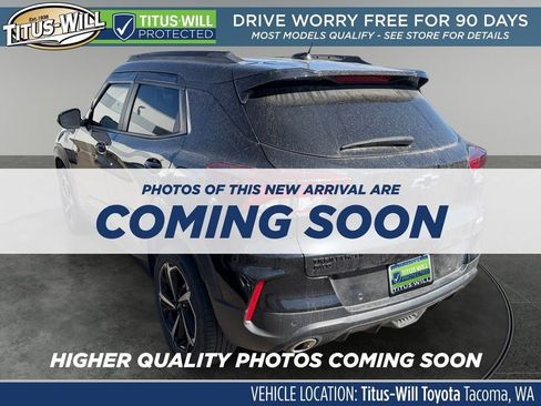 Used 2023 Chevrolet TrailBlazer RS w/ Convenience Package AWD/4WD image 3