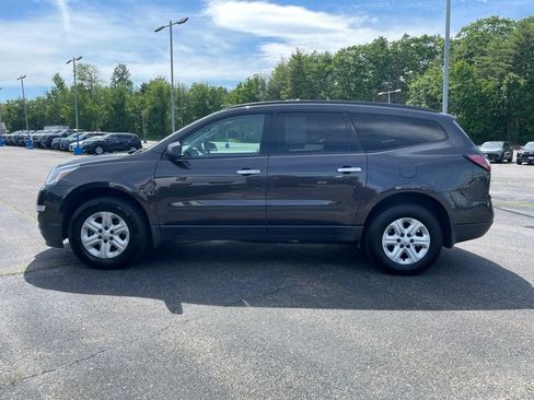 Used 2017 Chevrolet Traverse LS AWD/4WD image 3