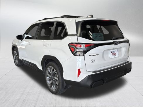 Certified 2025 Subaru Forester Touring w/ Popular Package - Touring AWD/4WD image 5