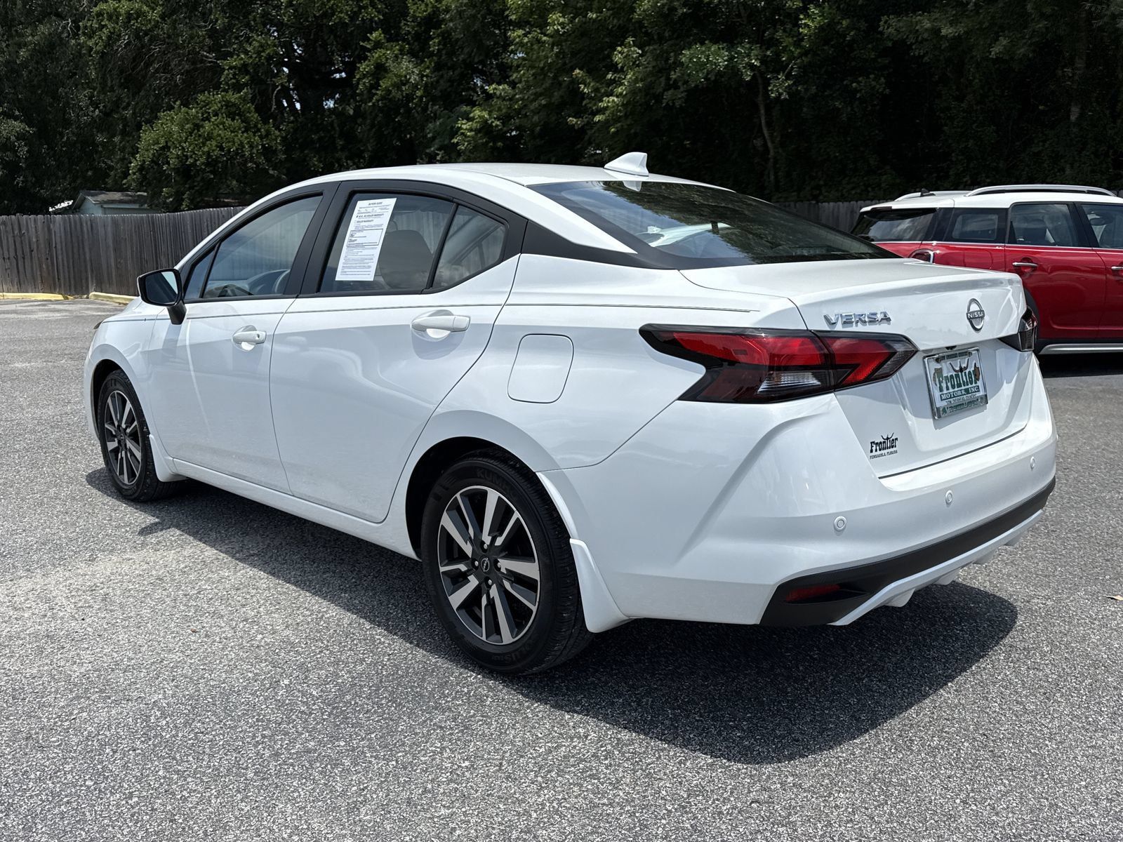 Used 2025 Nissan Versa SV w/ Trunk Package FWD image 3