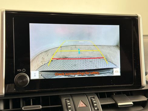 Used 2023 Toyota RAV4 XLE Premium AWD/4WD image 26