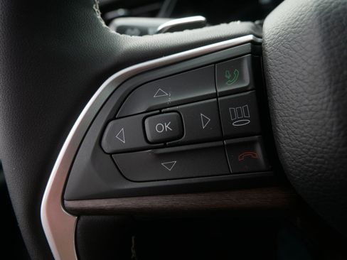 New 2026 Jeep Grand Cherokee L Limited w/ Luxury Tech Group II AWD/4WD image 9