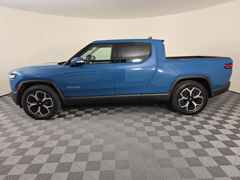 Used 2022 Rivian R1T Adventure AWD/4WD image 2